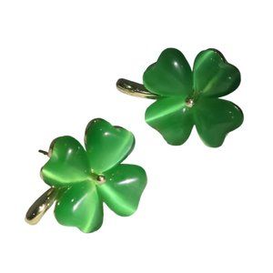 Pipi Tree Opalesque Green Stone 4-Leaf Clover Stud Earrings NWOT
